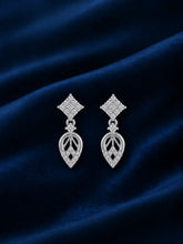 Diamond Lattice Drop Earrings
