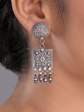 925 silver dual-tone floral square drop earrings with gold accents and dangling beads