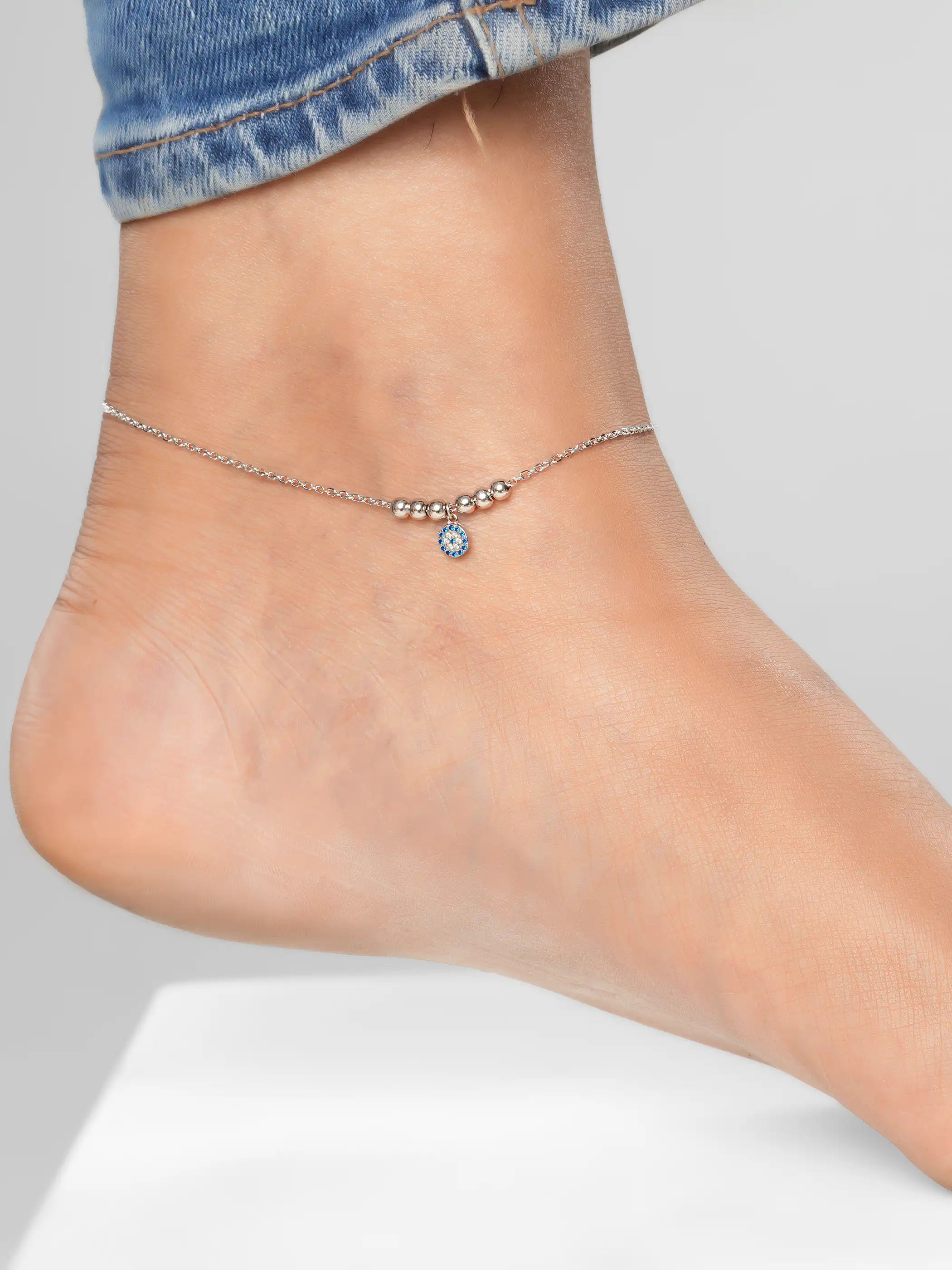 925 silver necklace with round blue and white crystal charm, featuring bead accents and adjustable chain design