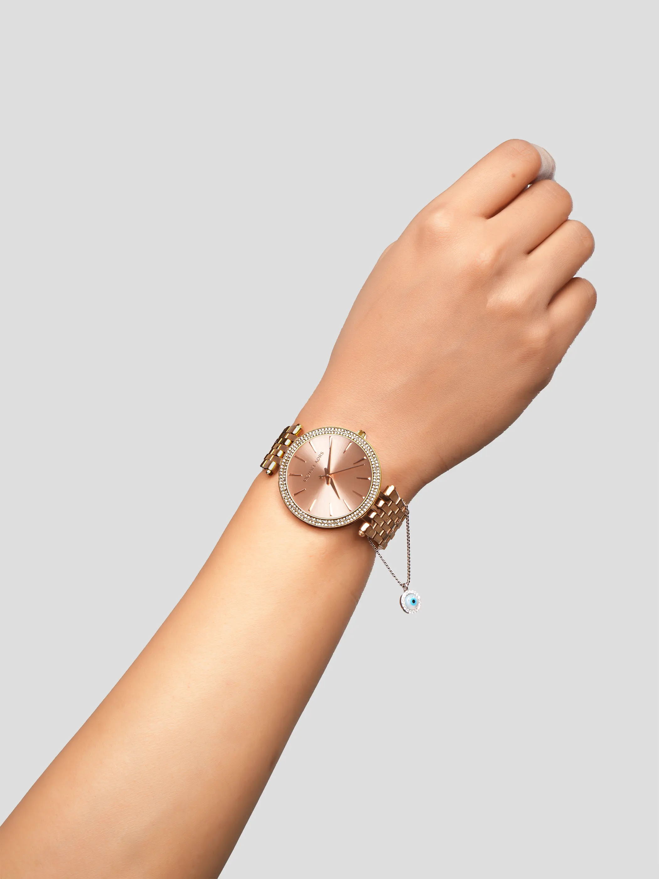 925 silver necklace with round blue evil eye pendant framed by sparkling crystals for a protective and stylish charm