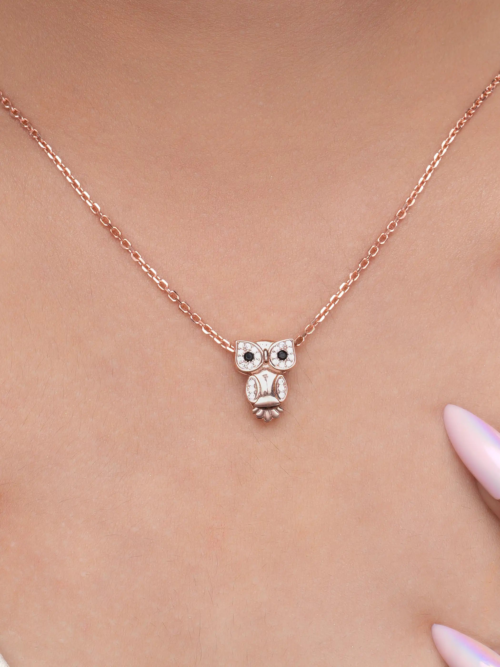 925 silver owl pendant necklace with crystal-studded detailing on a delicate chain
