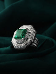 Green Emerald ring