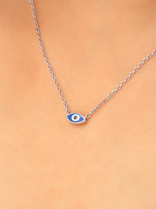 925 silver necklace with a dark blue evil eye charm on a fine chain, symbolizing protection and minimalist elegance